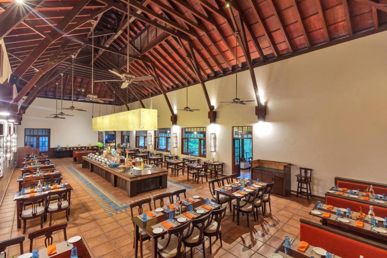 מלון Club Mahindra Madikeri, Coorg מראה חיצוני תמונה