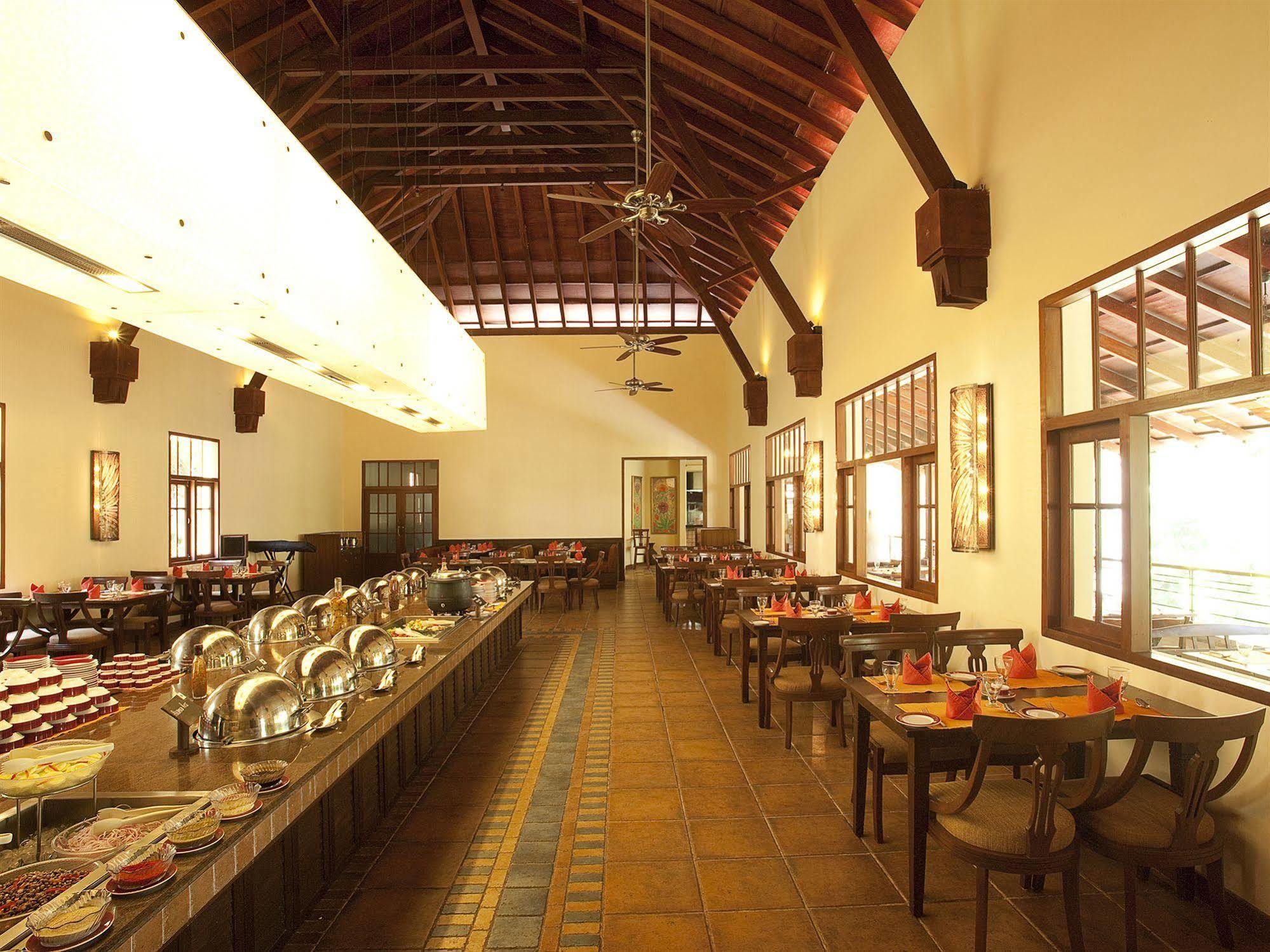 מלון Club Mahindra Madikeri, Coorg מראה חיצוני תמונה